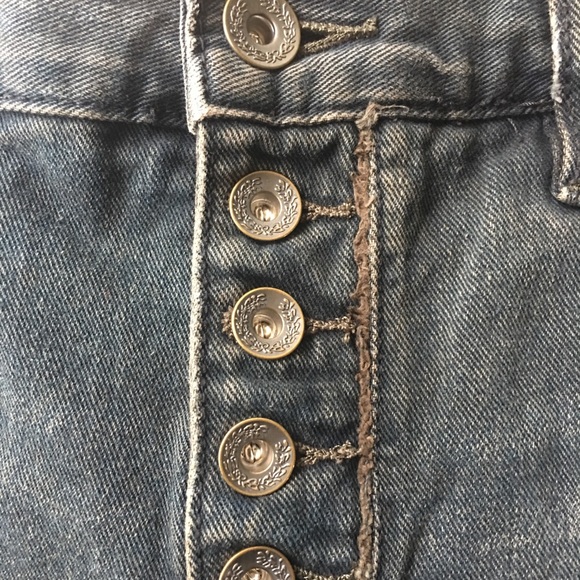 Free People Runaway cutoff shorts - Picture 7 of 7